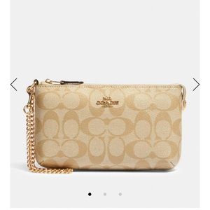 NWT Coach Large Wristlet in Signature Canvas